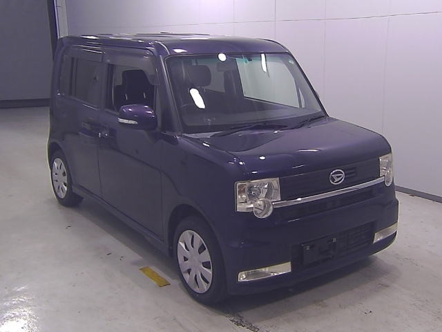 DAIHATSU MOVE CONTE 2011