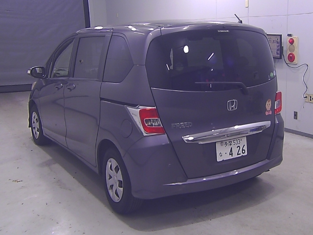 HONDA FREED 2015