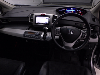 HONDA FREED 2014