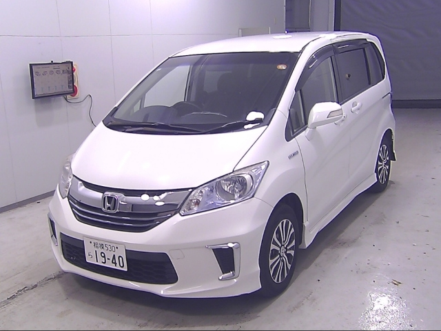 HONDA FREED 2015