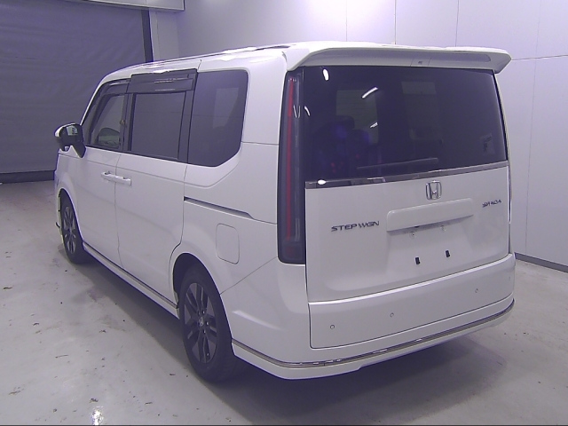 HONDA STEP WAGON 2022