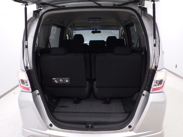 HONDA FREED 2014