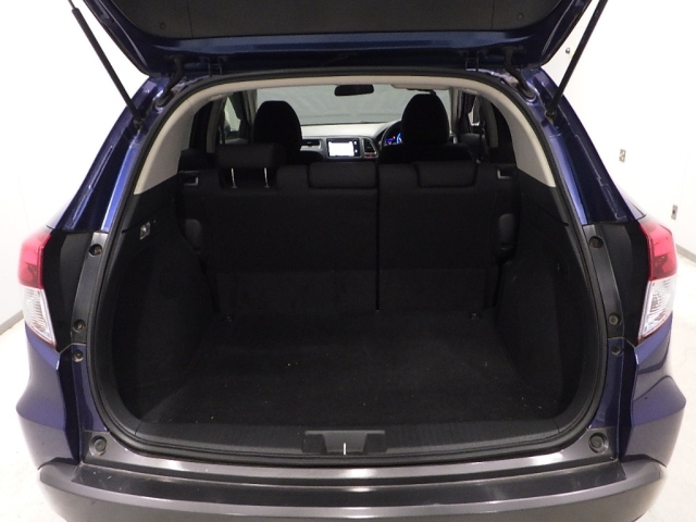 HONDA VEZEL 2014