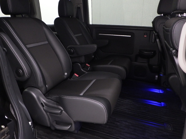 HONDA STEP WAGON 2021