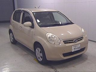 DAIHATSU BOON 2010