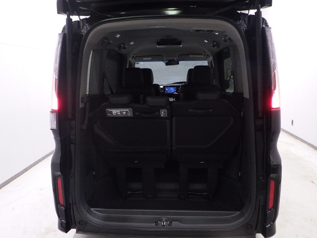 HONDA STEP WAGON 2021