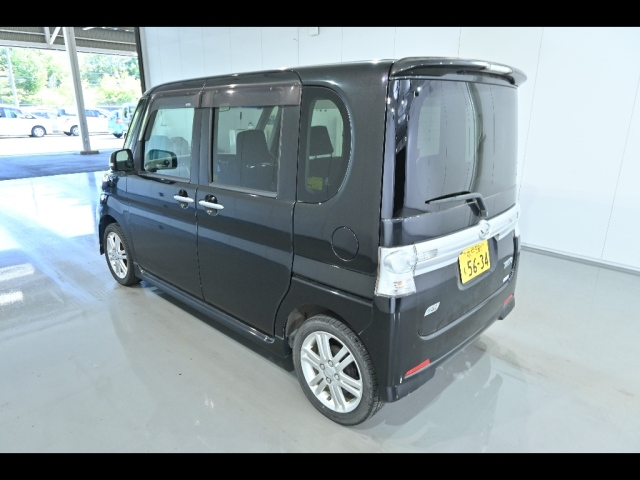 DAIHATSU TANTO 2013