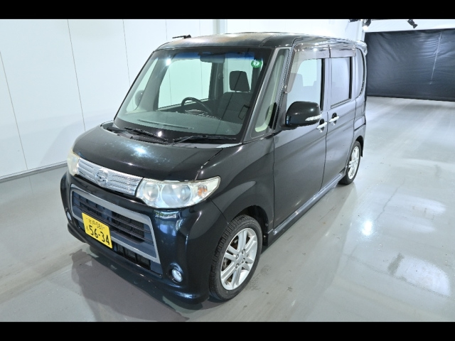 DAIHATSU TANTO 2013