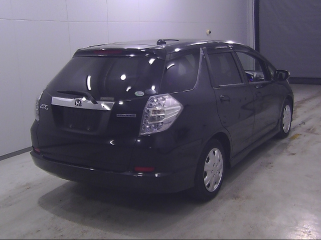 HONDA FIT SHUTTLE 2011