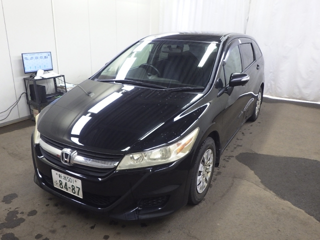 HONDA STREAM 2009