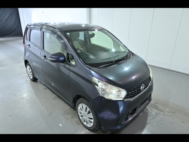 NISSAN DAYZ 2013
