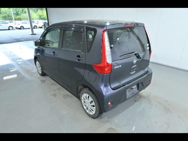 NISSAN DAYZ 2013