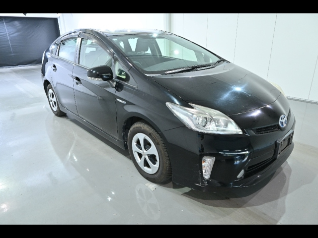 TOYOTA PRIUS 2012