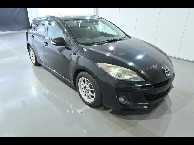 MAZDA AXELA 2012