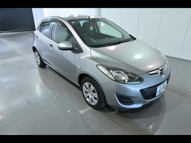 MAZDA DEMIO 2011