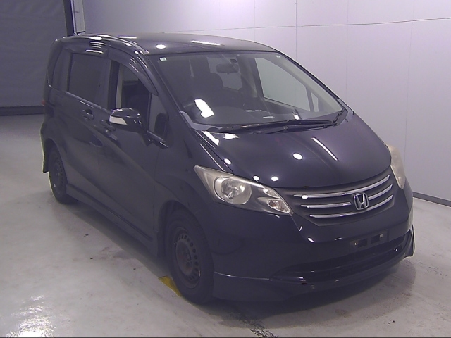 HONDA FREED 2008