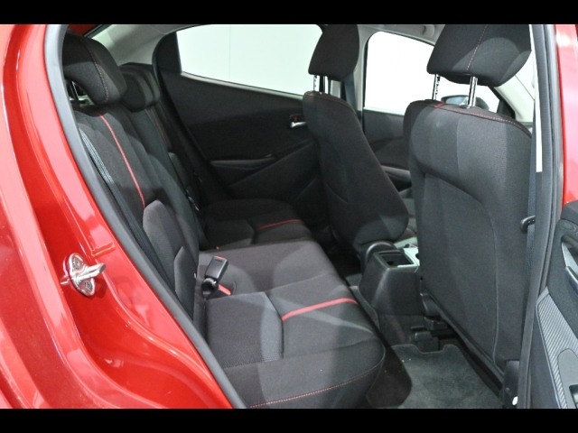 MAZDA DEMIO 2016