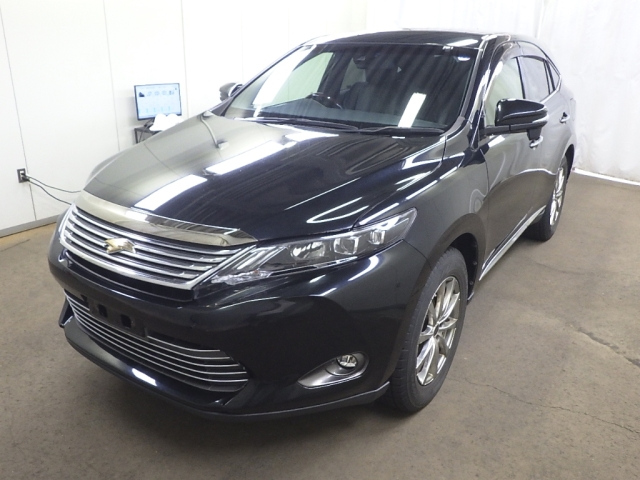 TOYOTA HARRIER 2016