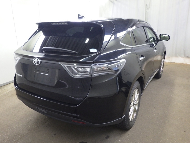 TOYOTA HARRIER 2016