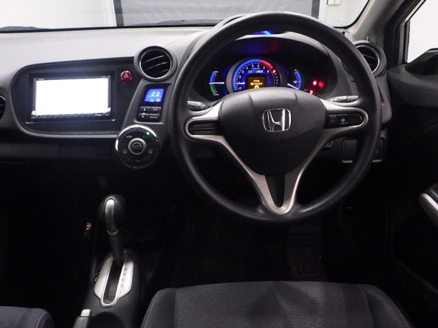 HONDA INSIGHT 2011