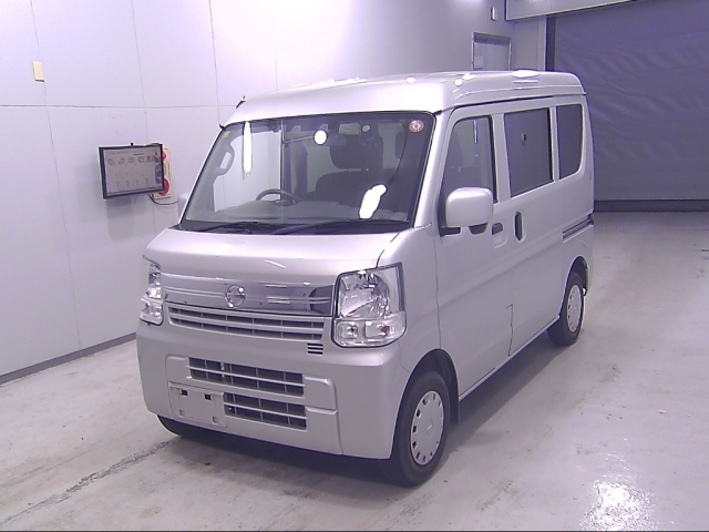 NISSAN CLIPPER VAN 2021