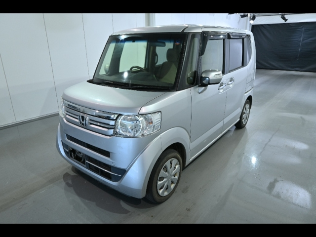 HONDA N BOX 2016