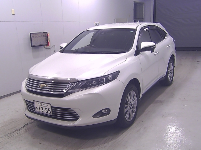 TOYOTA HARRIER 2015