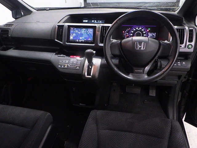 HONDA STEP WAGON 2009