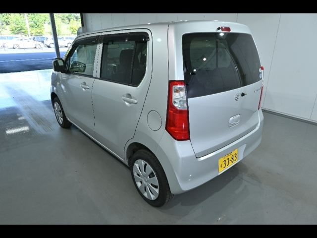SUZUKI WAGON R 2015