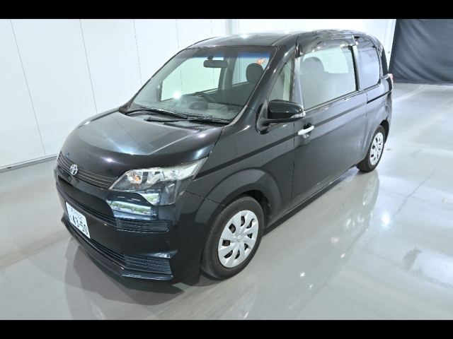 TOYOTA SPADE 2014
