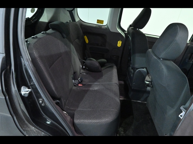 TOYOTA SPADE 2014