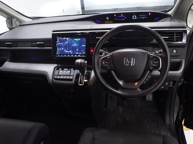 HONDA STEP WAGON 2018