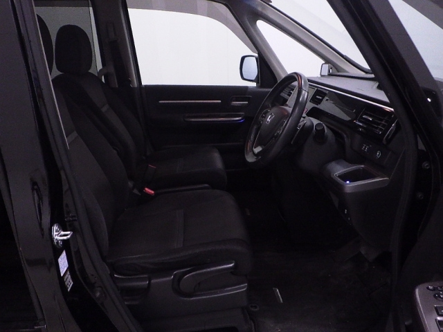 HONDA STEP WAGON 2018