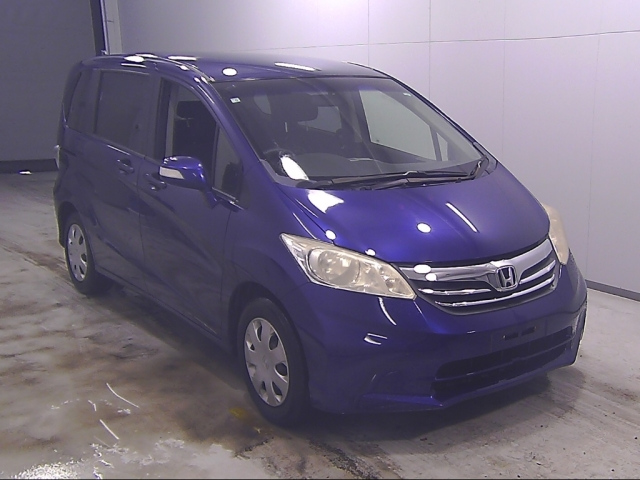 HONDA FREED 2012