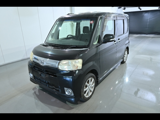 DAIHATSU TANTO 2012