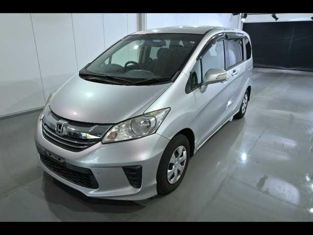 HONDA FREED 2014
