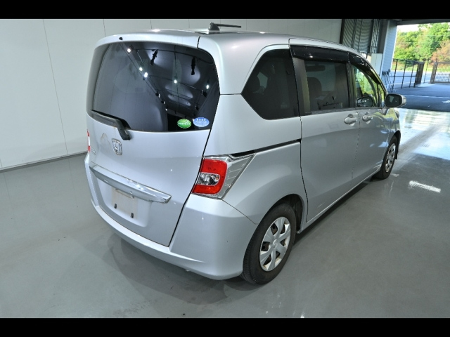 HONDA FREED 2014