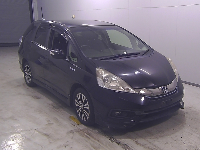 HONDA FIT SHUTTLE 2014