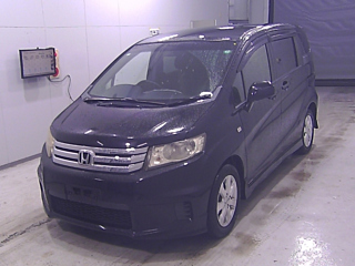 HONDA FREED 2010