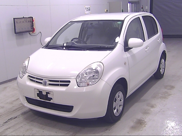 TOYOTA PASSO 2013