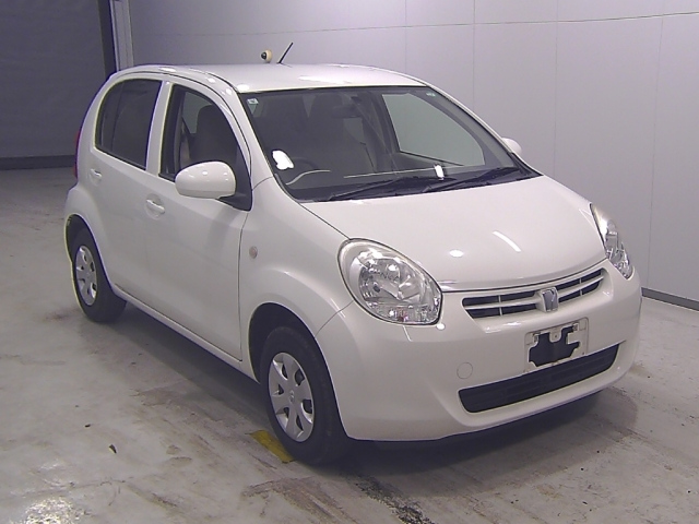 TOYOTA PASSO 2013