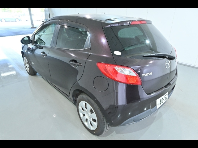 MAZDA DEMIO 2009