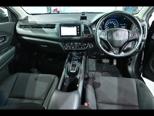 HONDA VEZEL 2014