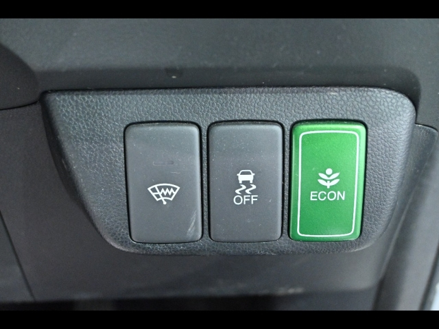 HONDA FIT SHUTTLE 2013