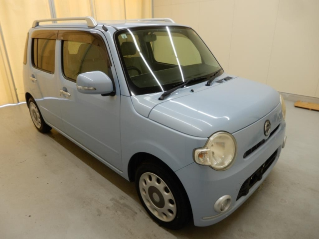 DAIHATSU MIRA 2011