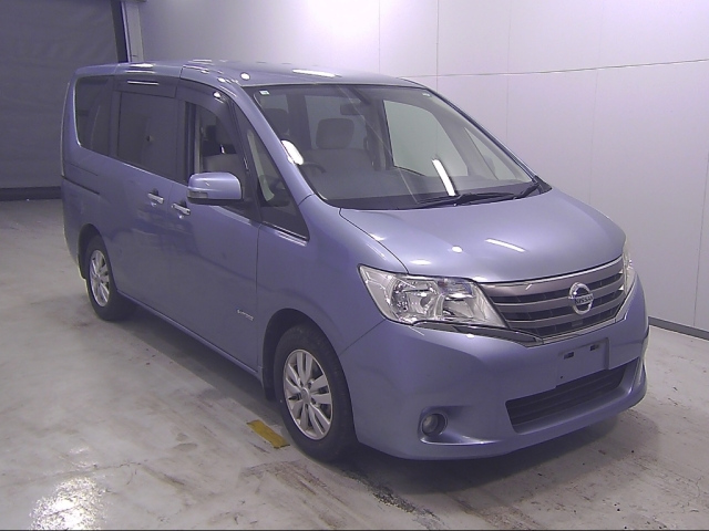 NISSAN SERENA 2012