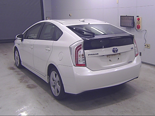 TOYOTA PRIUS 2013