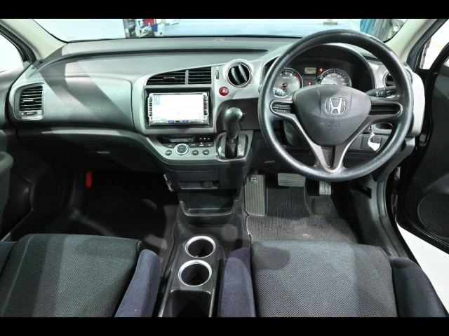 HONDA STREAM 2009