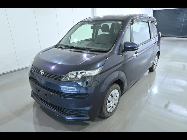 TOYOTA SPADE 2014