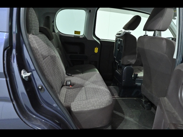 TOYOTA SPADE 2014